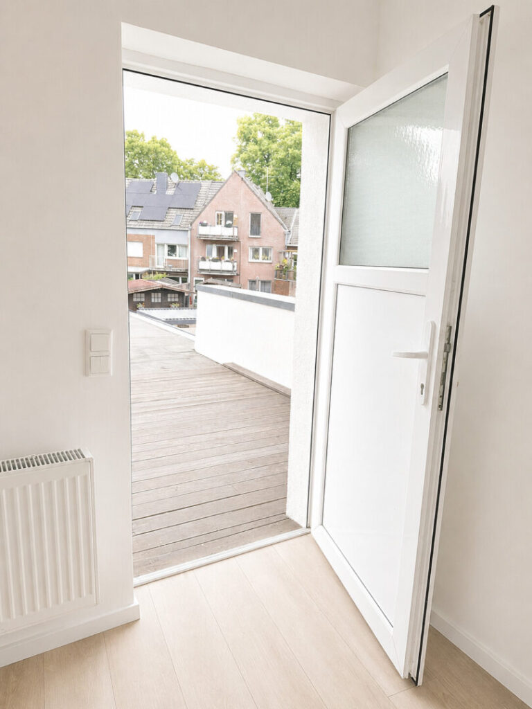 Tür zur Dachterrasse